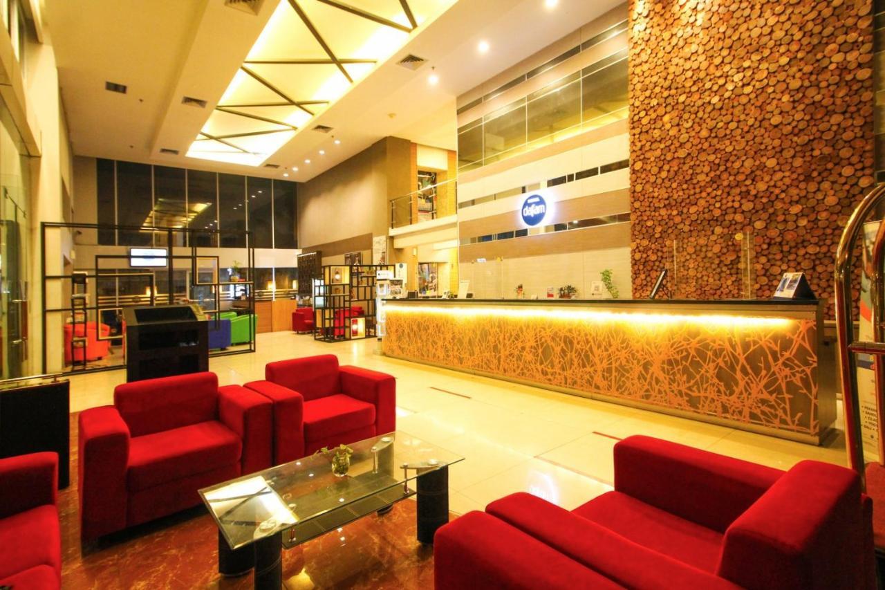 Hotel Dafam Pekanbaru Exterior foto