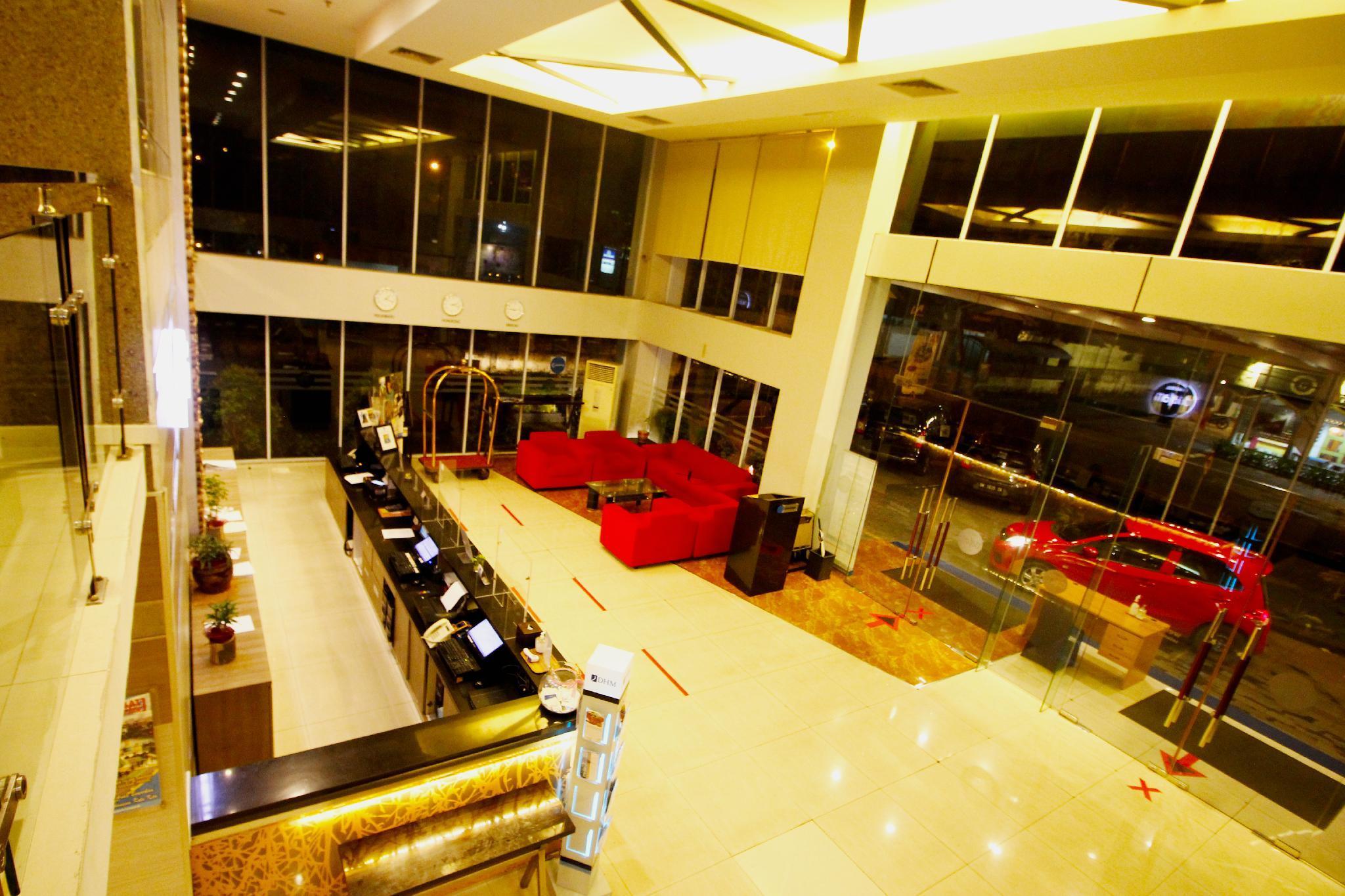 Hotel Dafam Pekanbaru Exterior foto