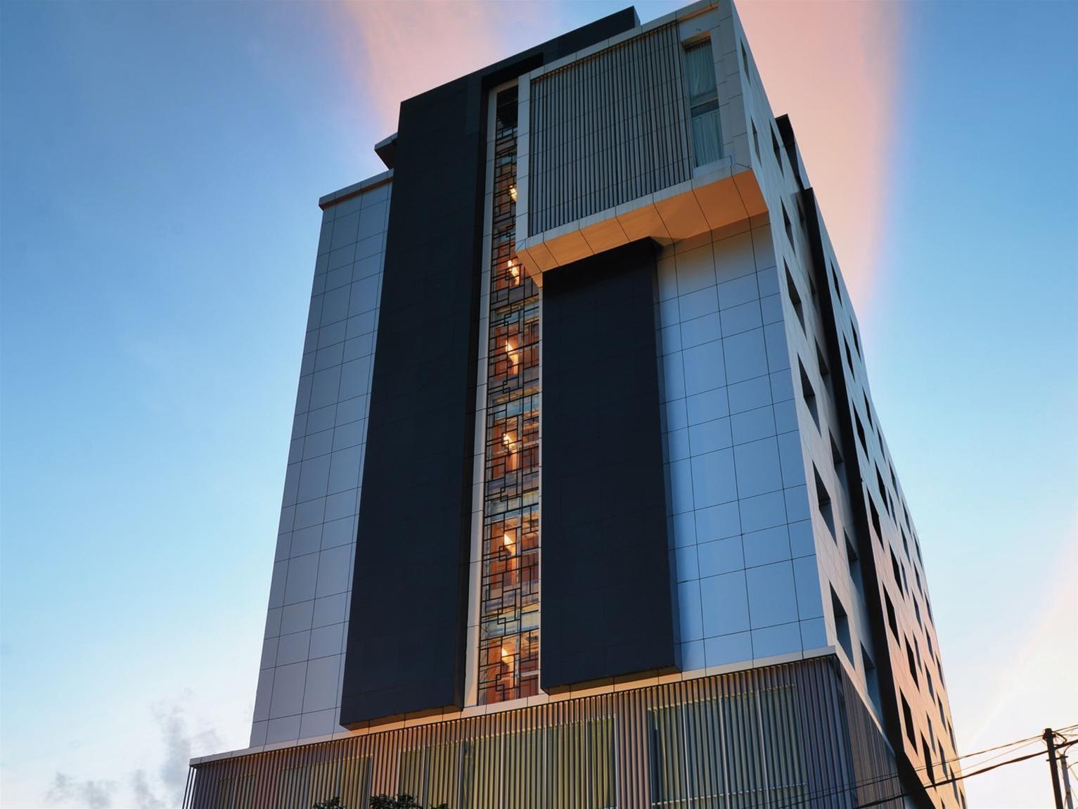 Hotel Dafam Pekanbaru Exterior foto
